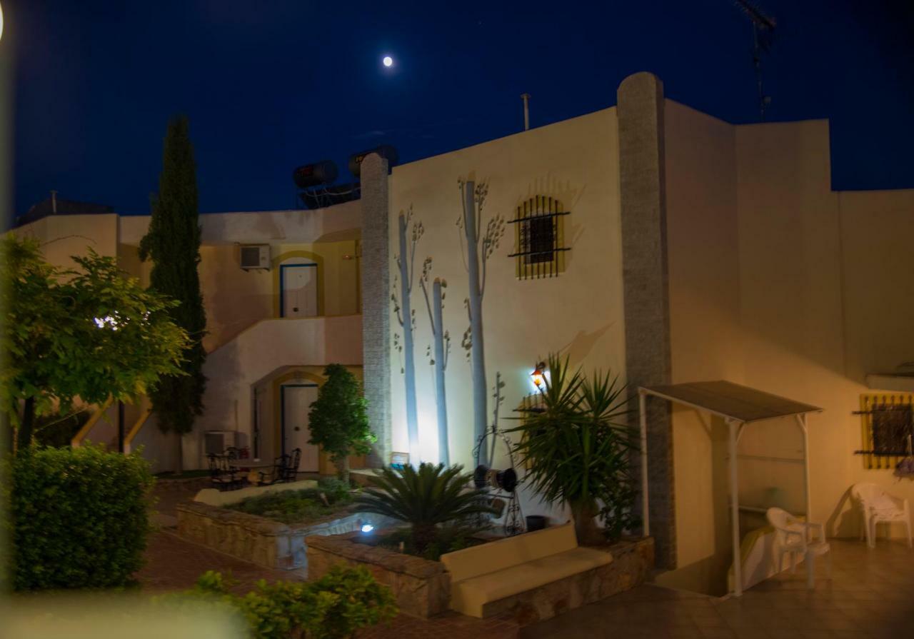 Casa Cicale Apartment ปอร์โตเฮลี ภายนอก รูปภาพ